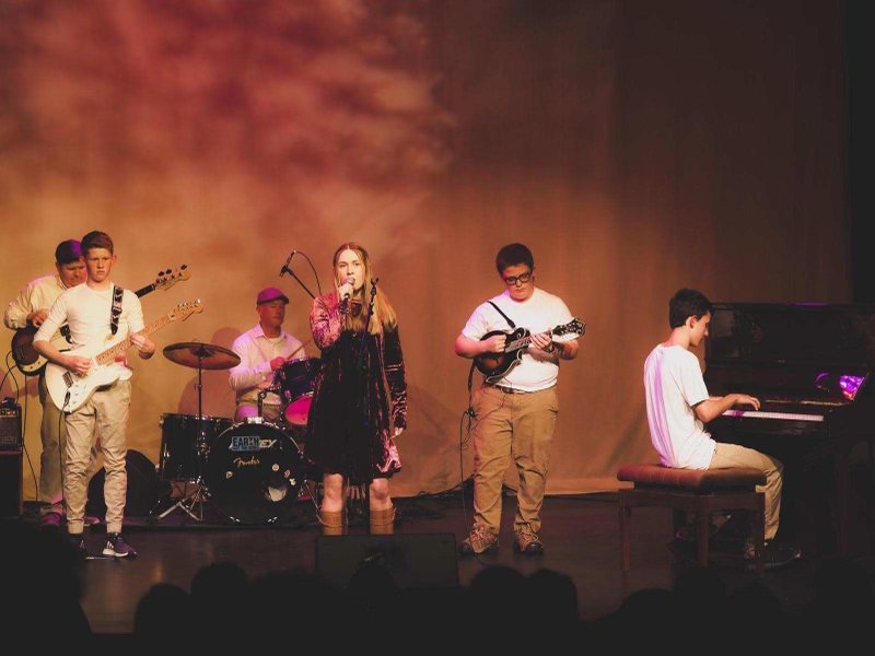 Local Notes 2nd time playing together at the Nantucket Dreamland talent show in 2018